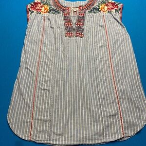Striped Sleeveless Top with Floral Embroidery Size S, Johnny Was.